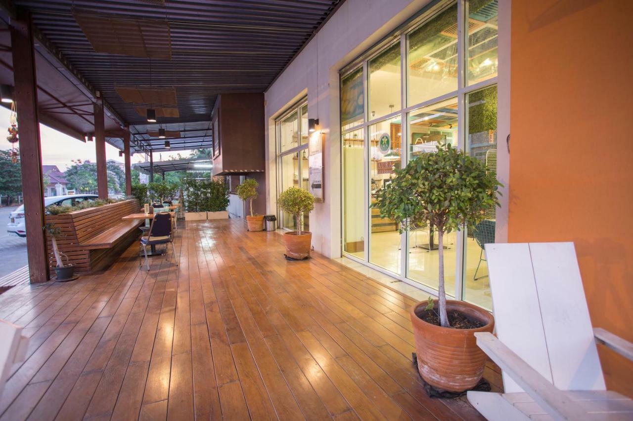 Aura Residence Savannakhet Exteriér fotografie